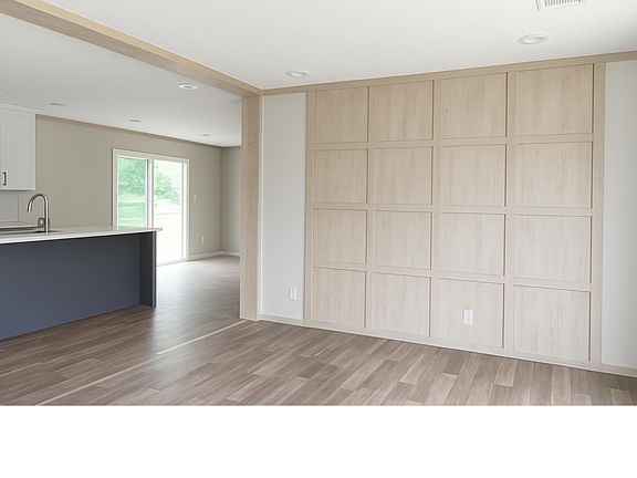 3rd image of 336 Burton Creekside Rd