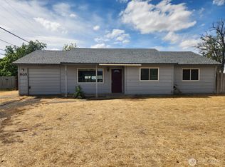 805 Lindberg Lane, Moses Lake, WA 98837