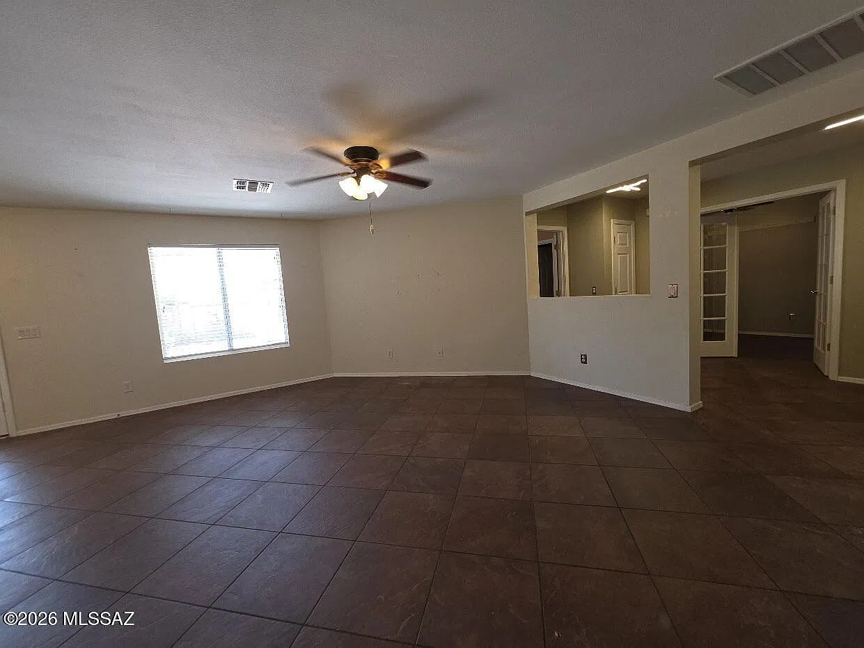 2 bed, 2.0 bath, 1364 sqft, $2,100 — Photo 4