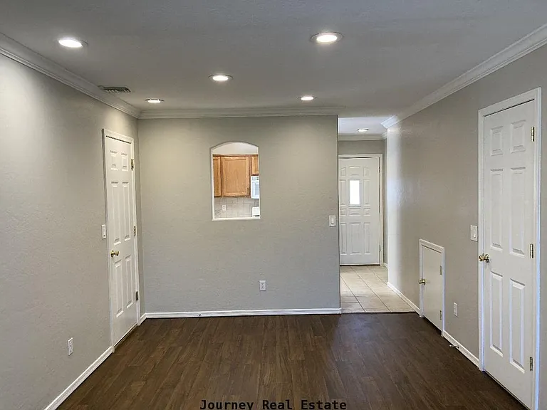 8507 E Leigh Dr — Photo 11