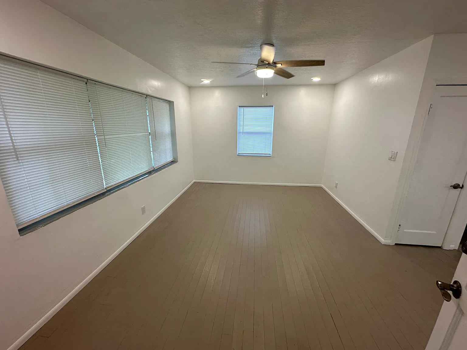 2 bed, 888 sqft, $1,800 — Photo 4