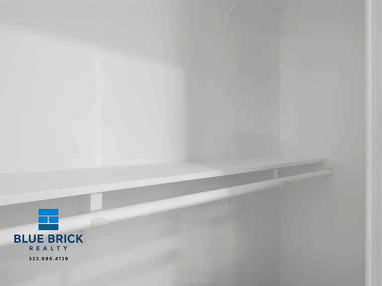5312 Corteen Pl #26 — Photo 13