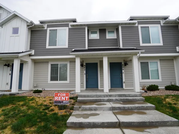942 E Thunderbolt Ct, Layton, UT 84040