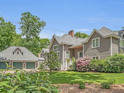 74 Park Ln, Concord, MA, 01742