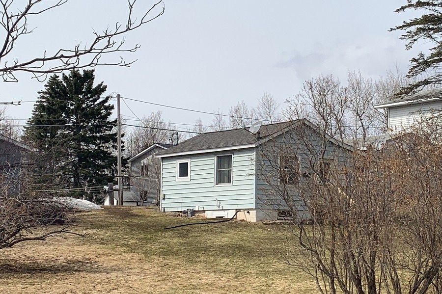 2nd image of 510 Midway Ave