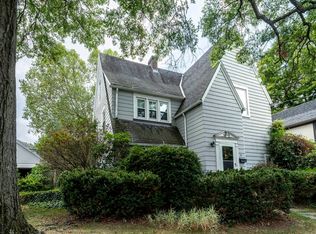 22 Liberty St, Holyoke, MA 01040