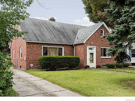 2nd image of 105 Beard Ave