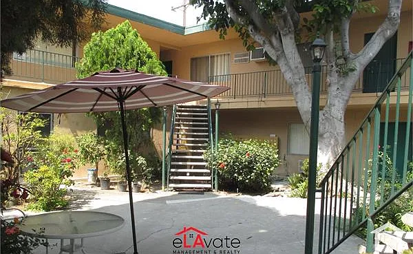 3822 Baldwin Ave — Photo 4