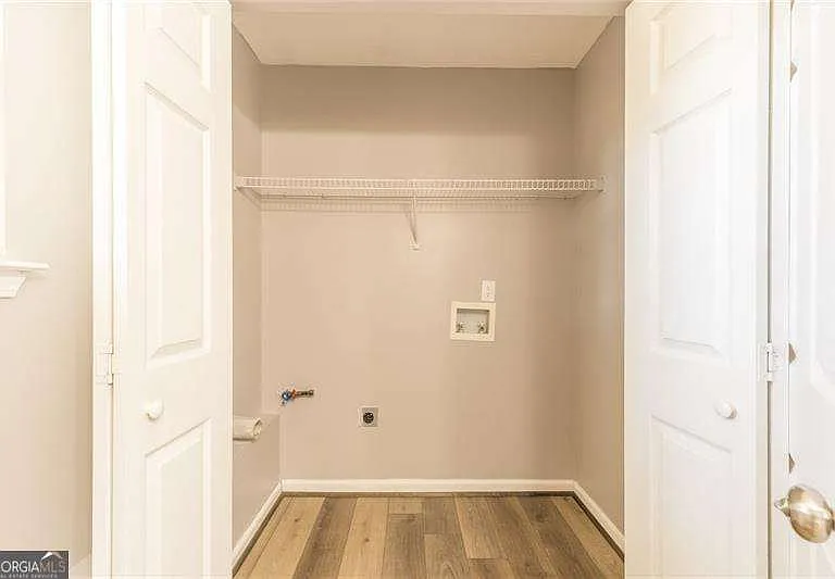 2716 Lake Park Rdg E — Photo 18