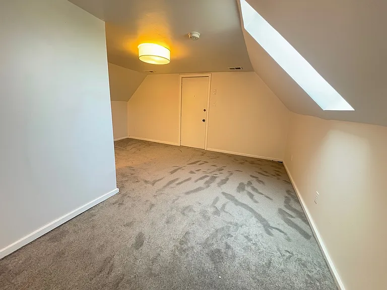 2515 W Charleston St #3 — Photo 8