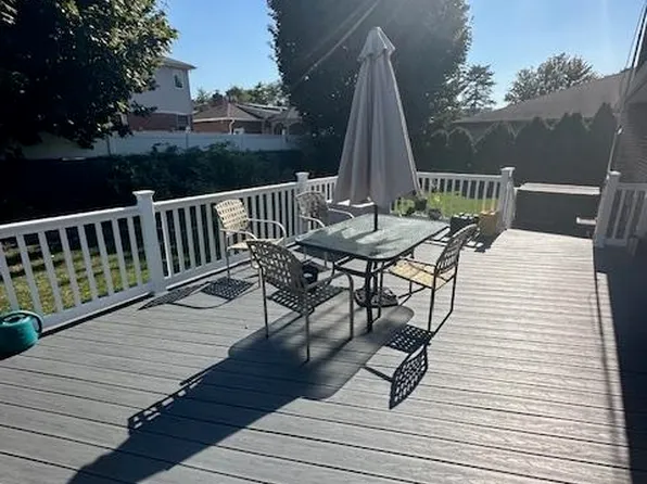 6 Walter Place image 7 of 7