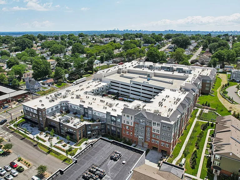Rosera Wesmont — Photo 76