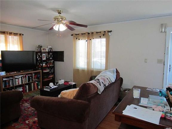 4th image of 7643 271st St