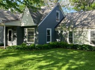 4419 Crooks Rd, Royal Oak, MI 48073