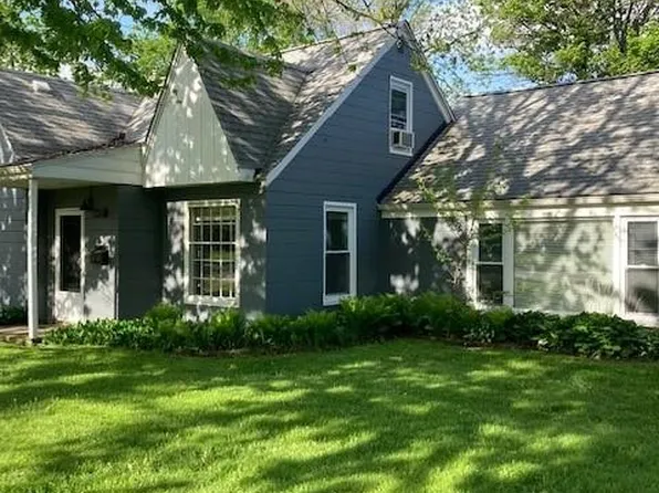 4419 Crooks Rd, Royal Oak, MI 48073