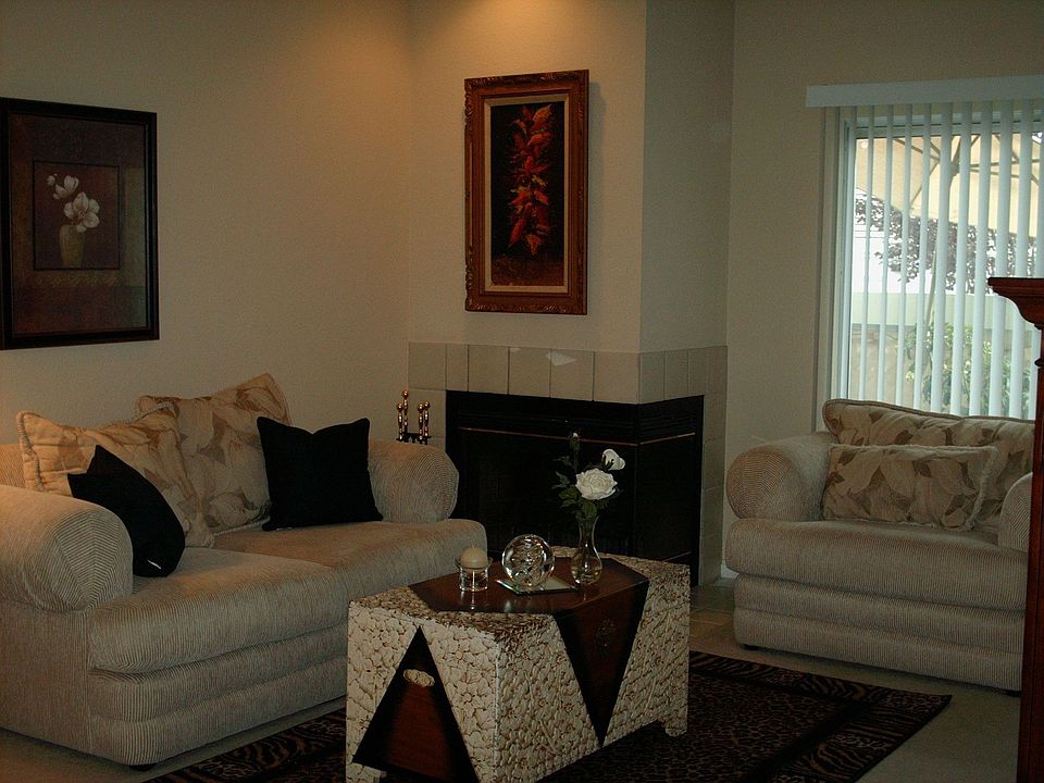 Living Rooom