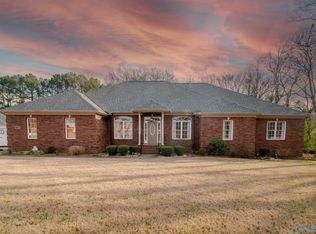 232 Kelsey Lynn Ln, Huntsville, AL 35806