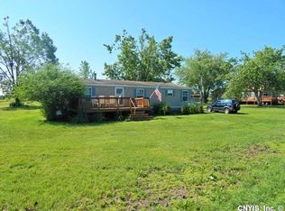 6690 Failing Shores Ln, Three Mile Bay, NY 13693