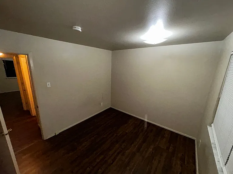 721 Thompson Dr #723-2F — Photo 8