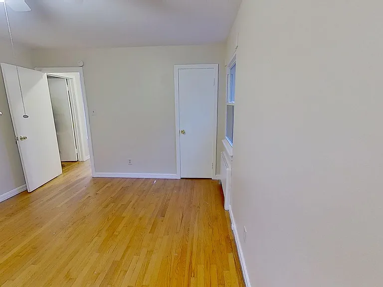 31 Parkwood St #3 — Photo 9