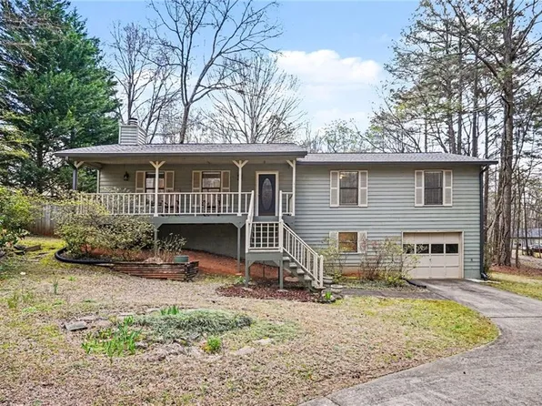 243 Sabrina Ct, Woodstock, GA 30188