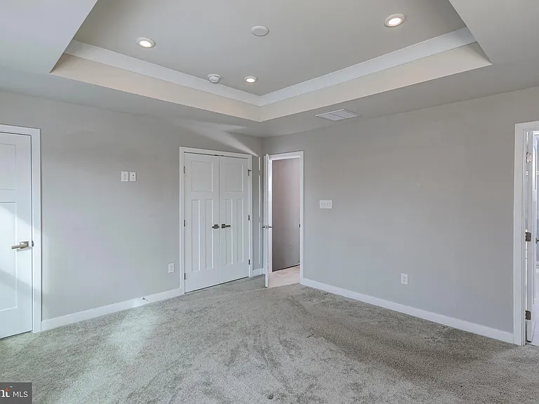 2410 Lenox Dr — Photo 19