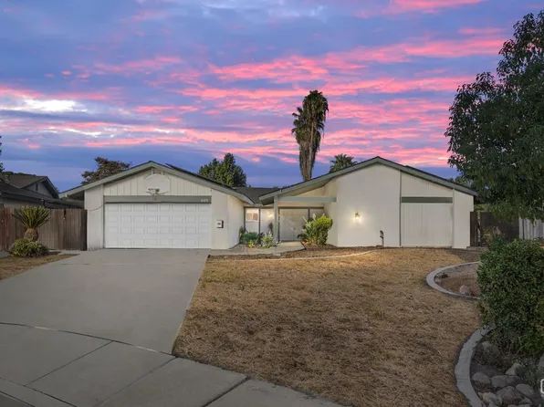 608 Arbuckle Ct, Bakersfield, CA 93309