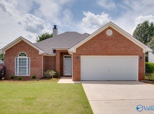 608 Wade Rd SE, Owens Cross Roads, AL 35763