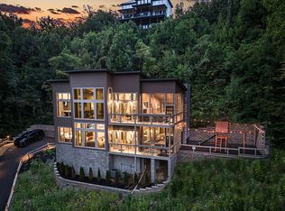 949 Elm Rd, Gatlinburg, TN 37738