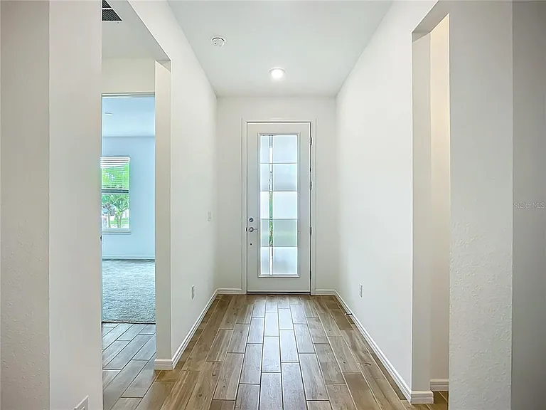 10005 Patterson Way — Photo 7
