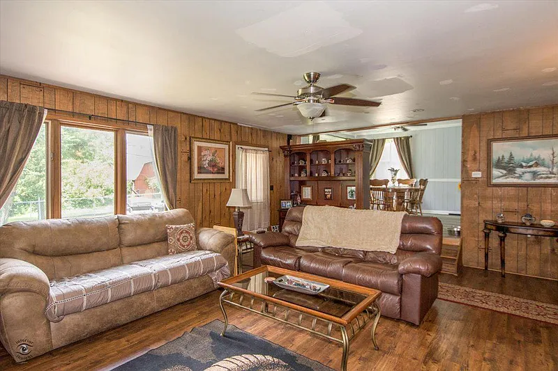 Thumbnail 13
