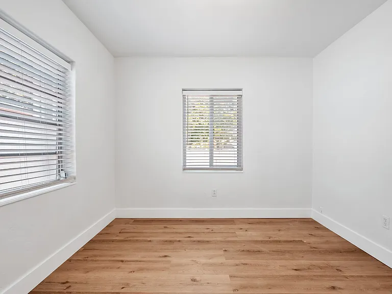 630 SW 62nd Ct #1 — Photo 15