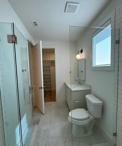 5115 Vanderbilt Ave — Photo 48