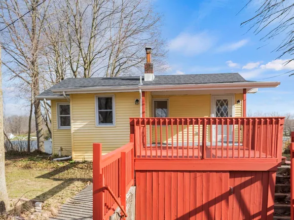 2817 E Muncie Rd, Columbia City, IN 46725