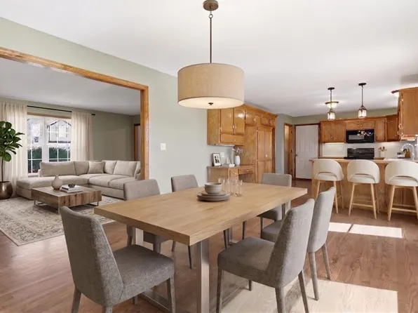 9101 NE 109th Ter, Kansas City, MO 64157