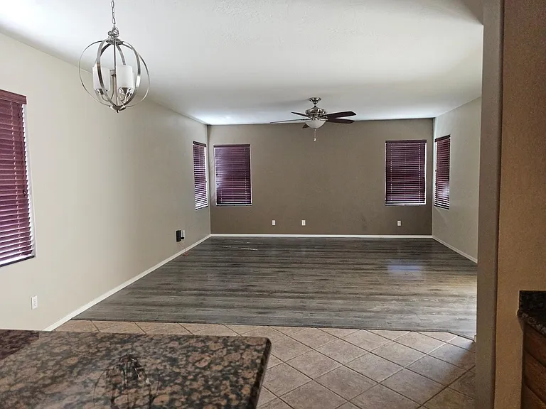 18515 W Caribbean Ln — Photo 6