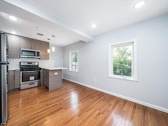 2nd image of 49 Jewett Ave APT 3