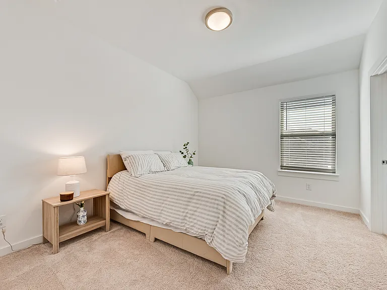 5011 Emerald Hill Dr — Photo 25