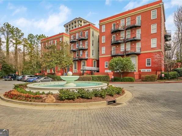 2840 Peachtree Rd NW APT 301, Atlanta, GA 30305