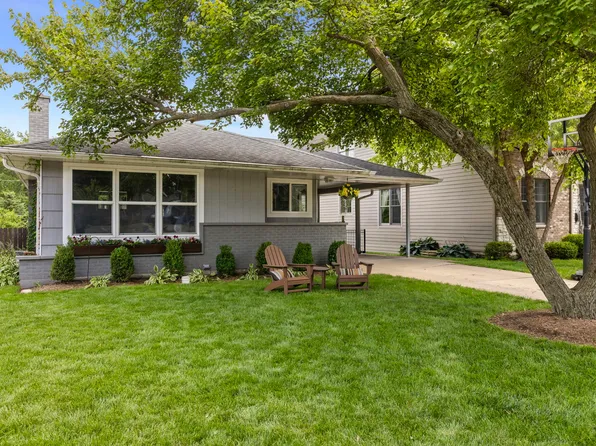 417 Dawn Ave, Glen Ellyn, IL 60137