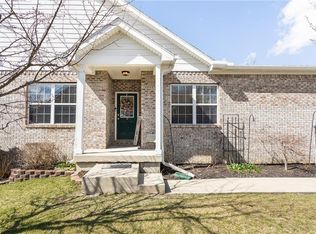 5025 Dunewood Way, Avon, IN