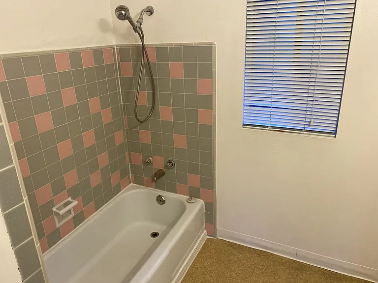 934 Georgia St #934 — Photo 6