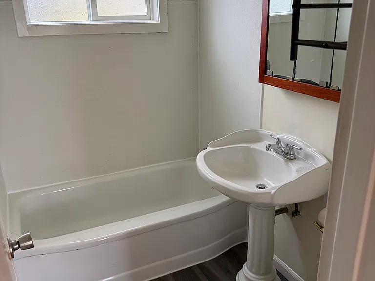 1573 McKinley Ct — Photo 6