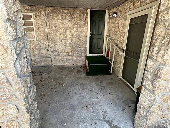 3rd image of 6937 Gibraltar Rd
