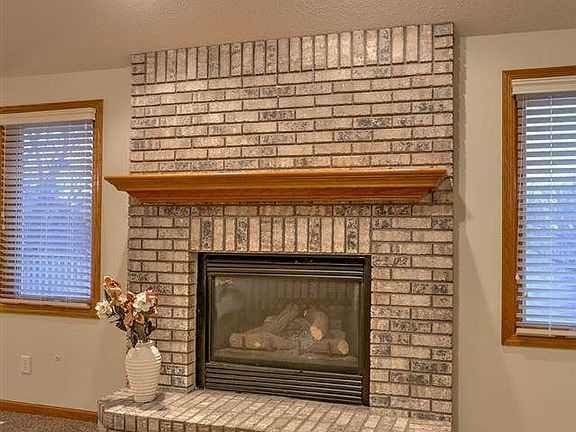 5th image of 1407 Gateway Dr