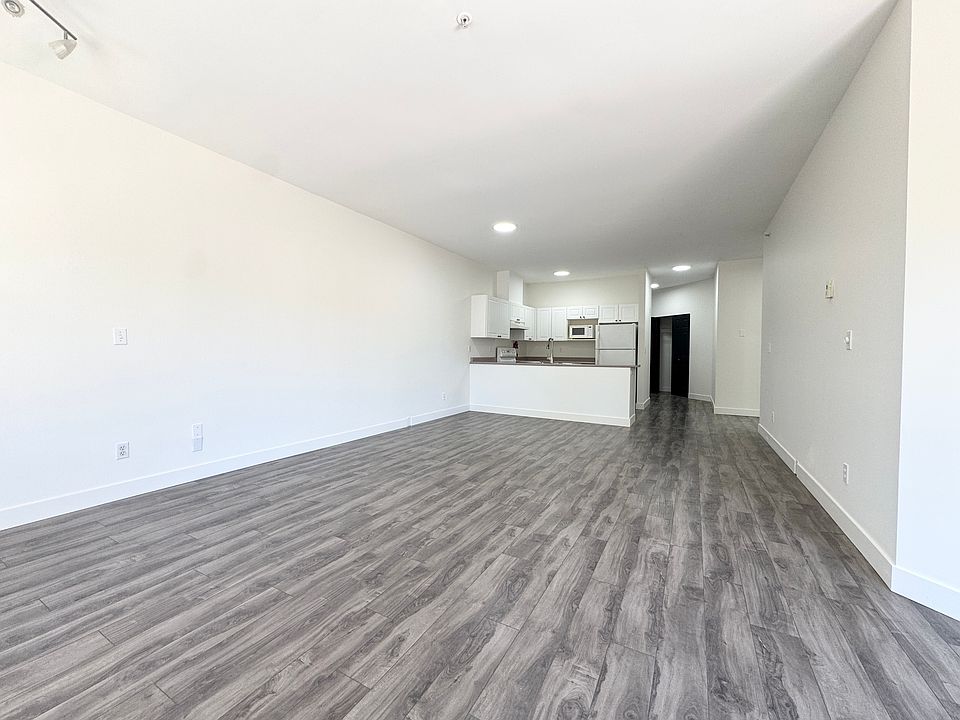 1st image of 2109 Rowland St #3