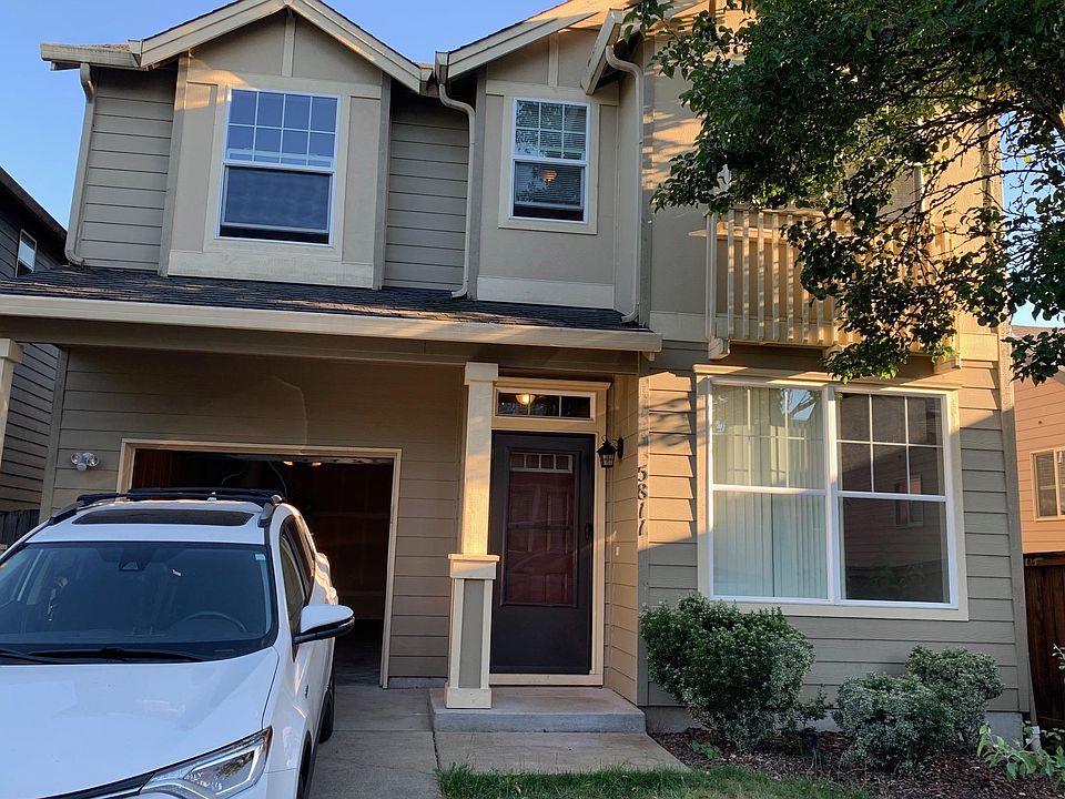 1st image of 5811 NE 59th Cir