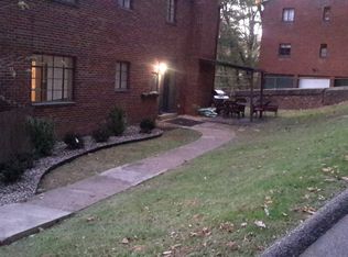 1403 Summit Dr, Charleston, WV 25302