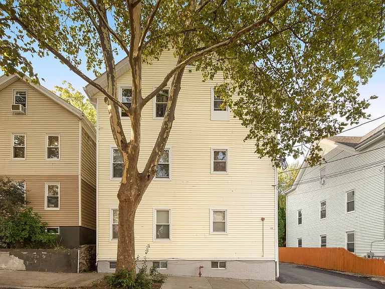 46 E Transit St #1F — Photo 13