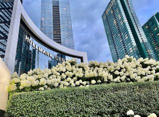 2 Anndale Dr #906, Toronto, ON M2N0G5